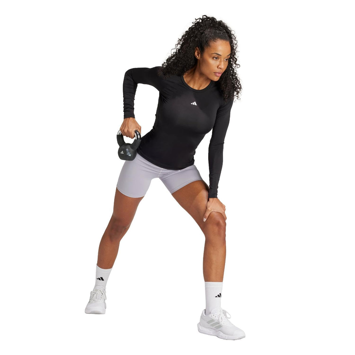 Women's Close-Fit Crewneck Long-Sleeve Training Top