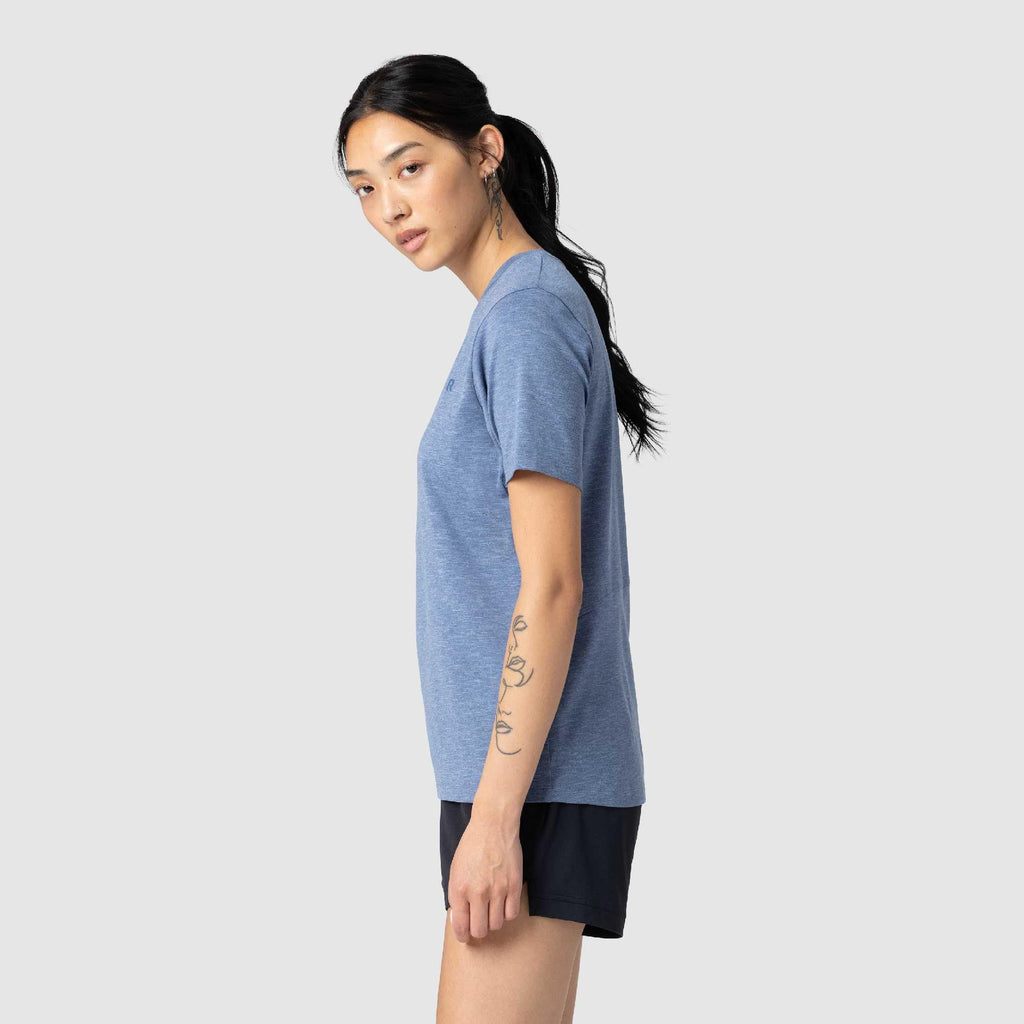 Women's Moisture-Wicking Outdoor Tee