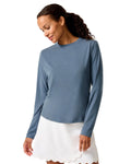 Women's Moisture-Wicking Long-Sleeve Performance Tee